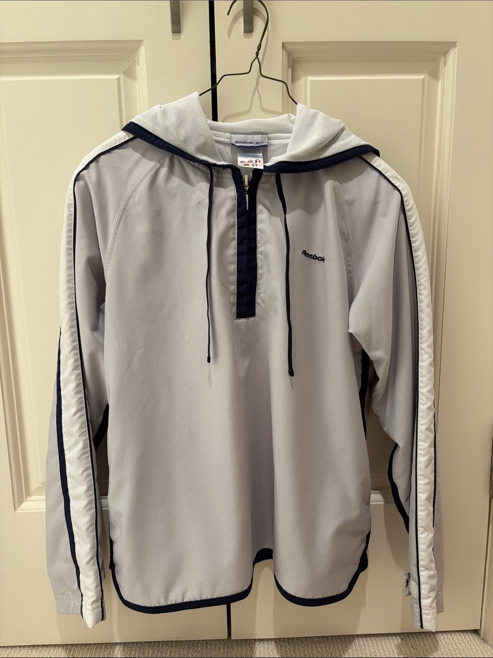 Reebok White Windbreaker with Navy Trim Hooded Pullover